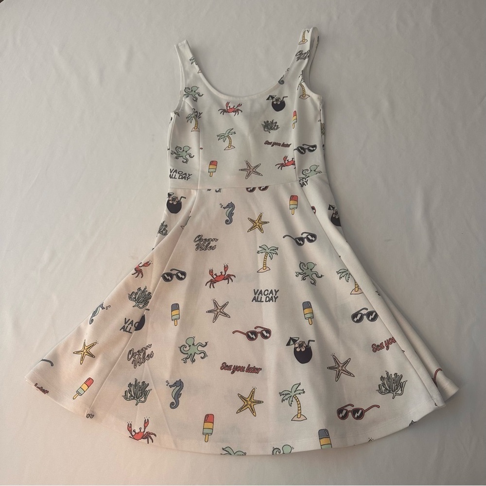 Divided H&M Vacay Print Dress size US 4 - Picture 3 of 8